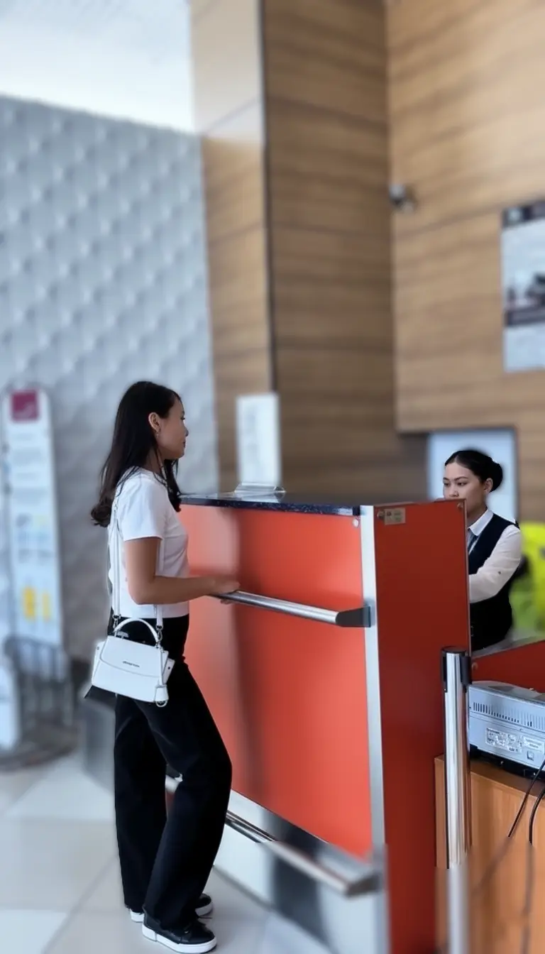 Информационная стойка